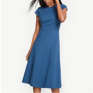 Ann Taylor Sz 8 Ponte Midi Dress EUC